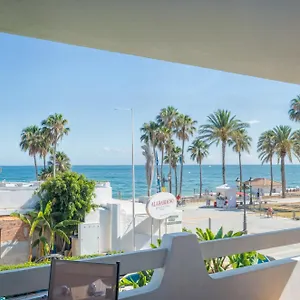 apartamento-primera-linea-de-playa-marbella.1costadelsol.com/